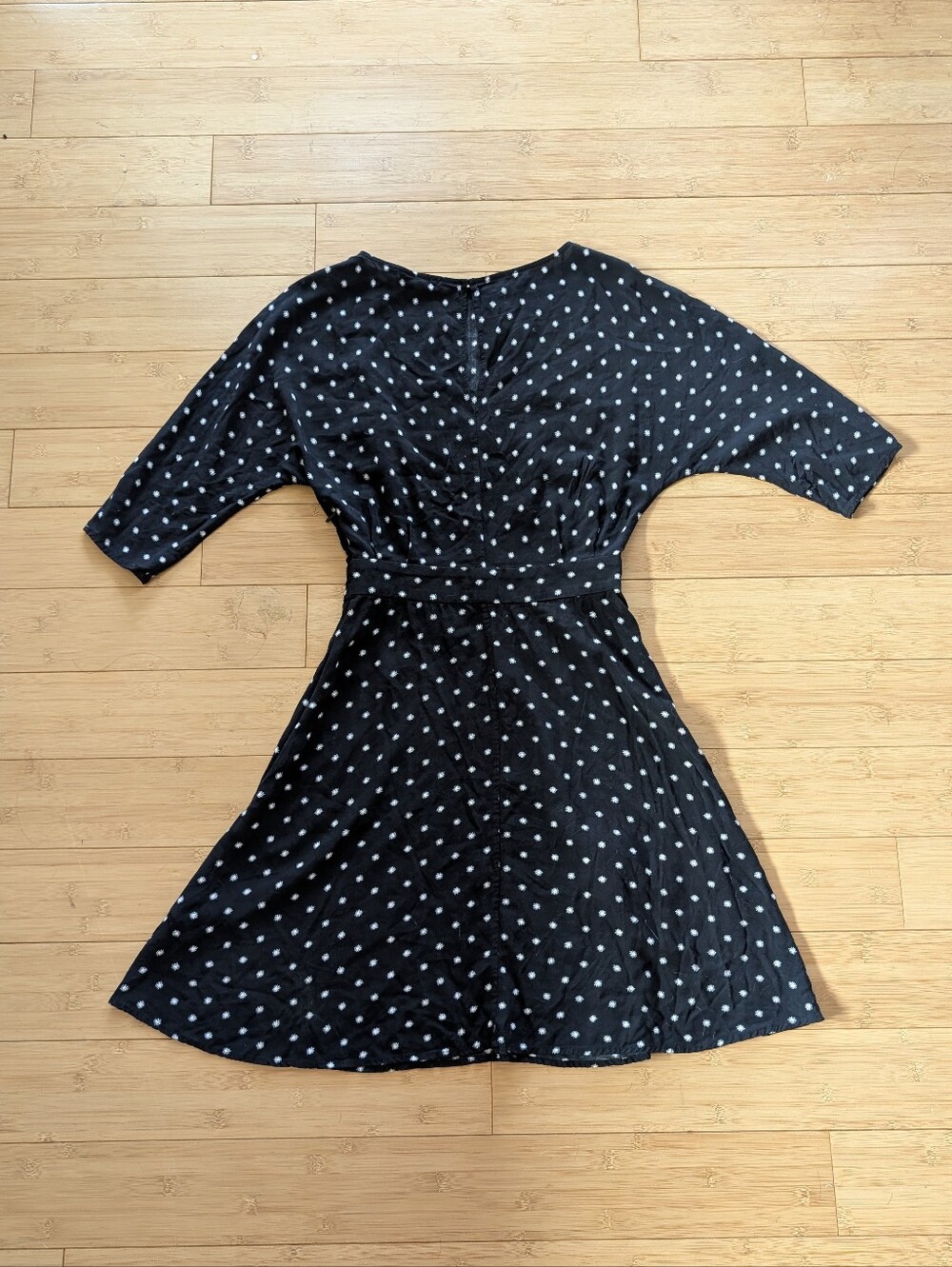 & Other Stories Black Starburst Dolman Sleeve Mini Dress - Picture 2 of 10